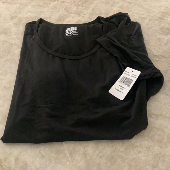 NWOT Black Ladies Tee - Picture 2 of 4